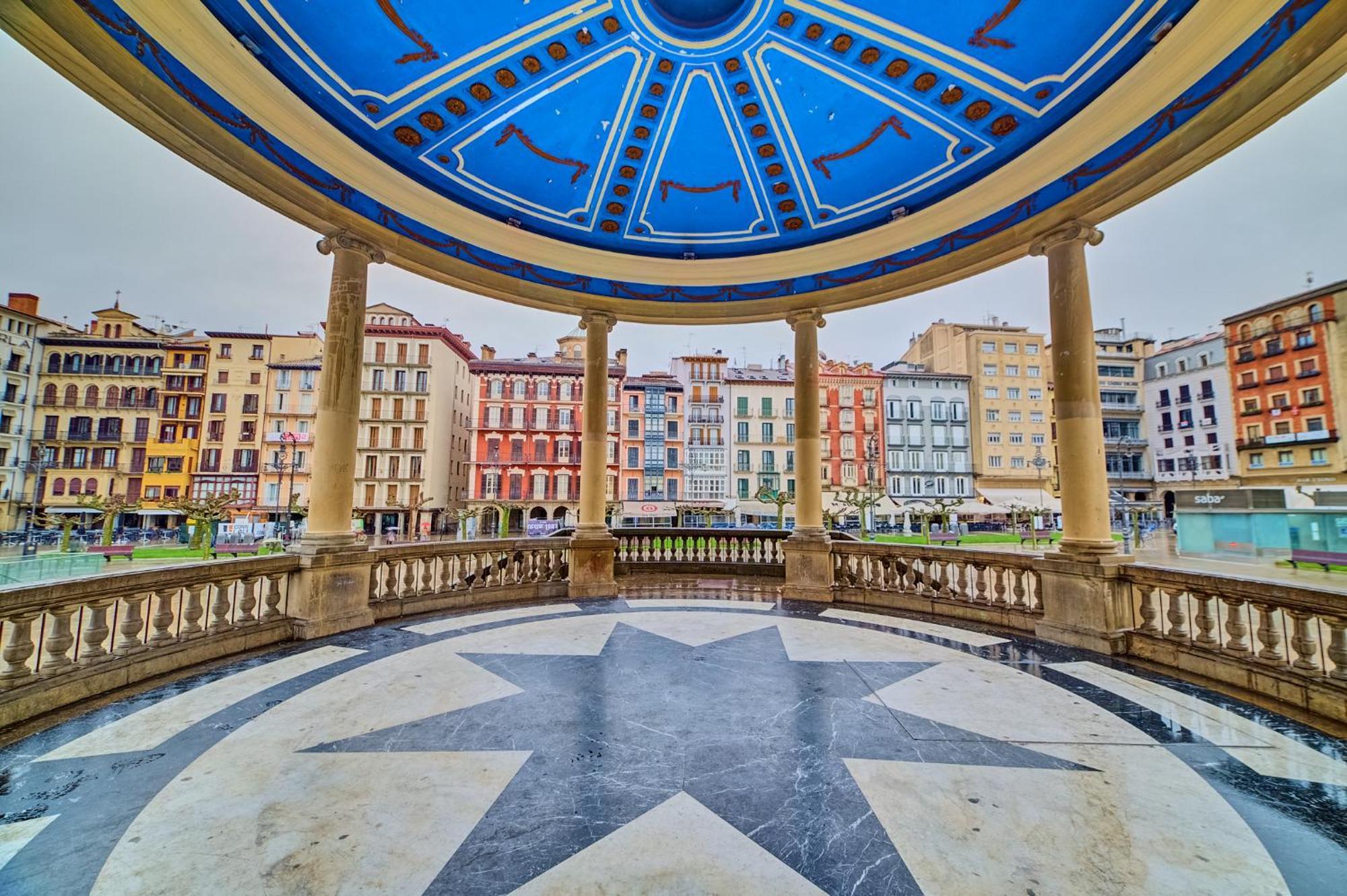 La Chapitela 7 By Clabao Apartman Pamplona Kültér fotó